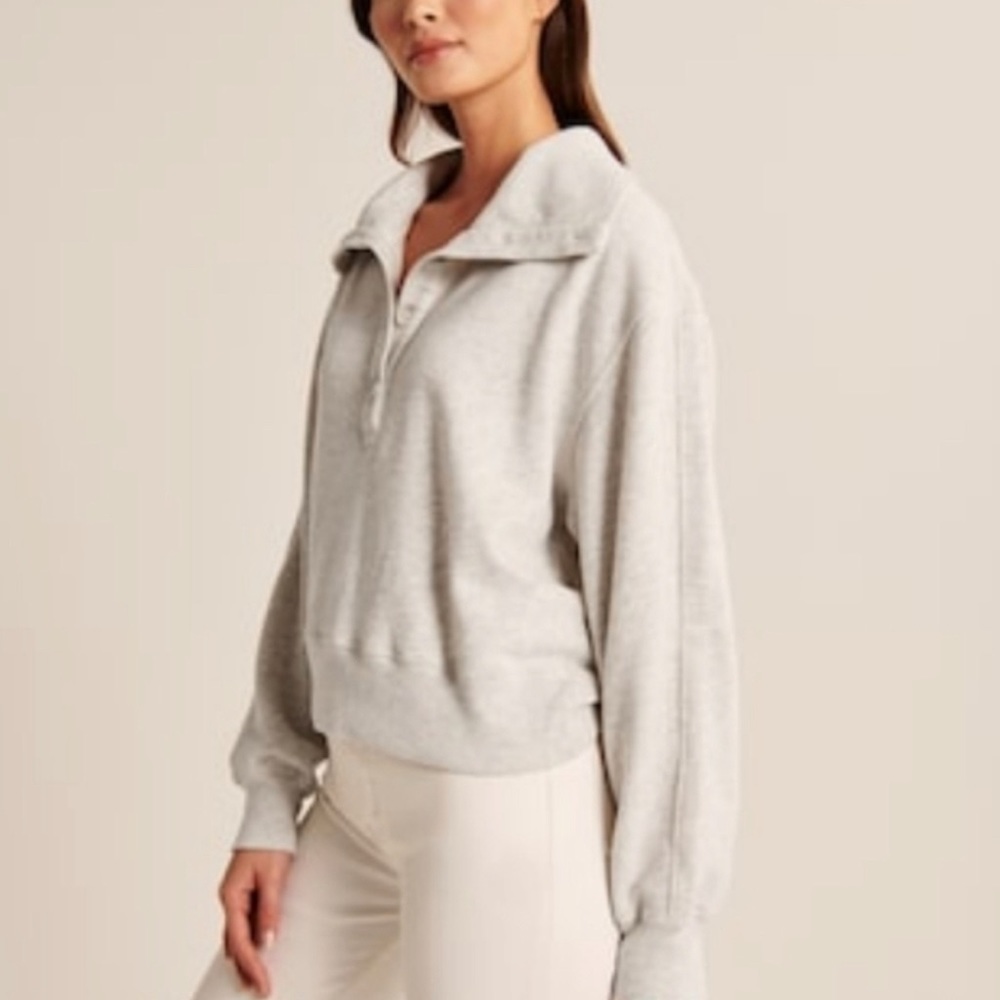 Abercrombie collared sweater